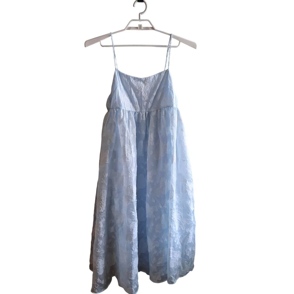 Storia nwt dress womens Large sky blue embossed floral midi